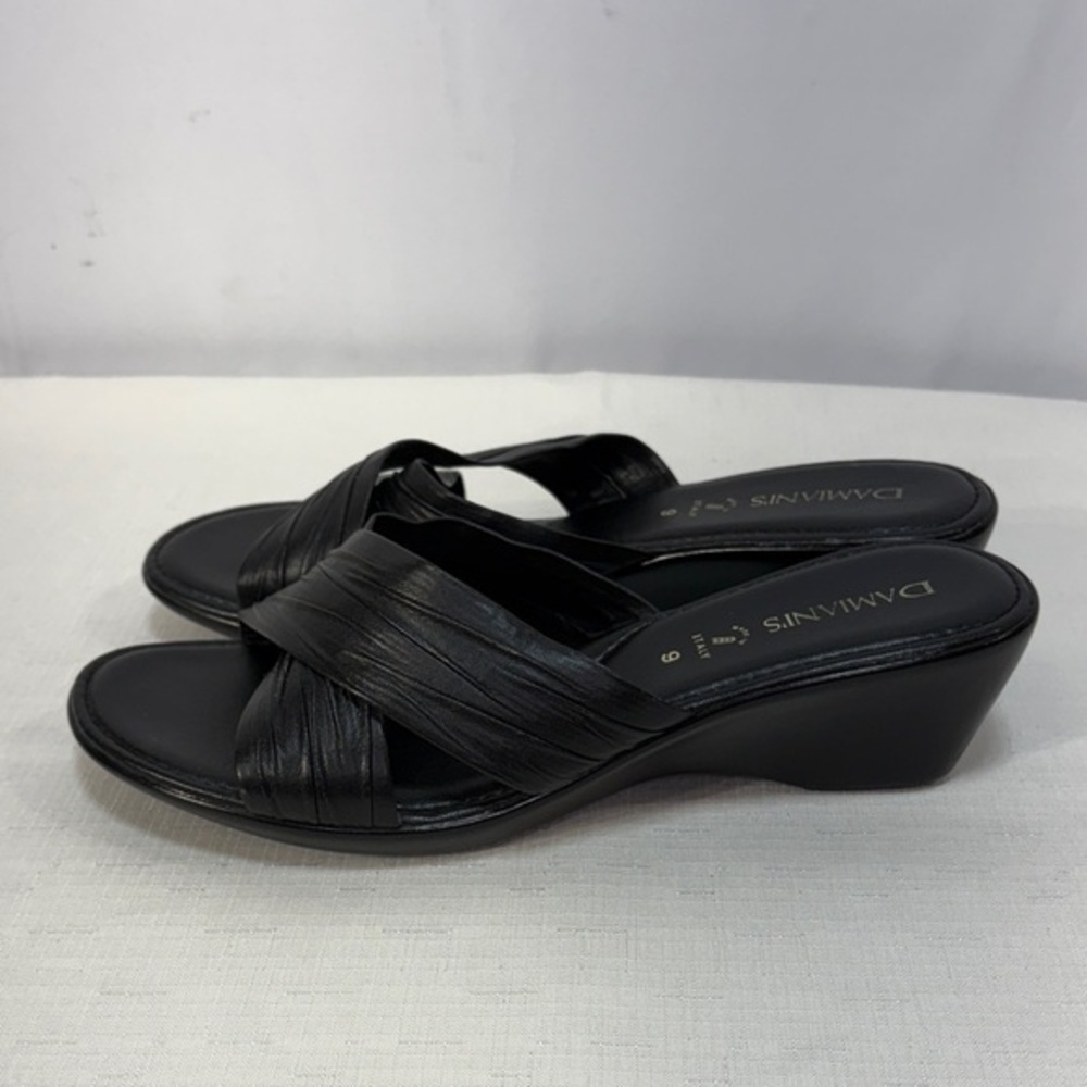 🧠 Damiani’s Sophisticated Black leather Wedge Sandals